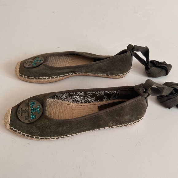 Tory Burch Minnie Medallion Ankle-Wrap Ballet Espadrilles - Picture 5 of 10